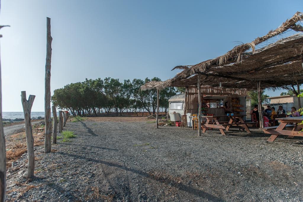 Blue Pearl Villa Amigdhalokefali Exterior photo