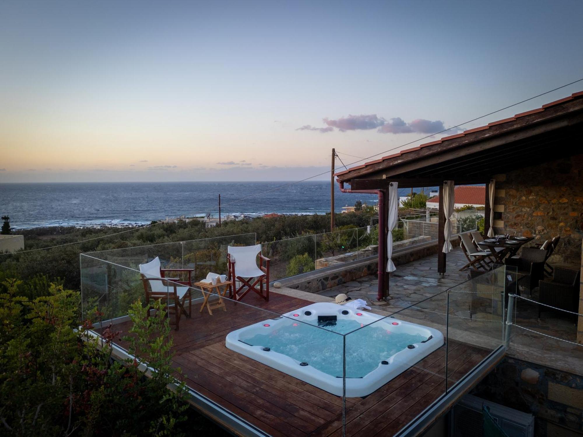 Blue Pearl Villa Amigdhalokefali Exterior photo